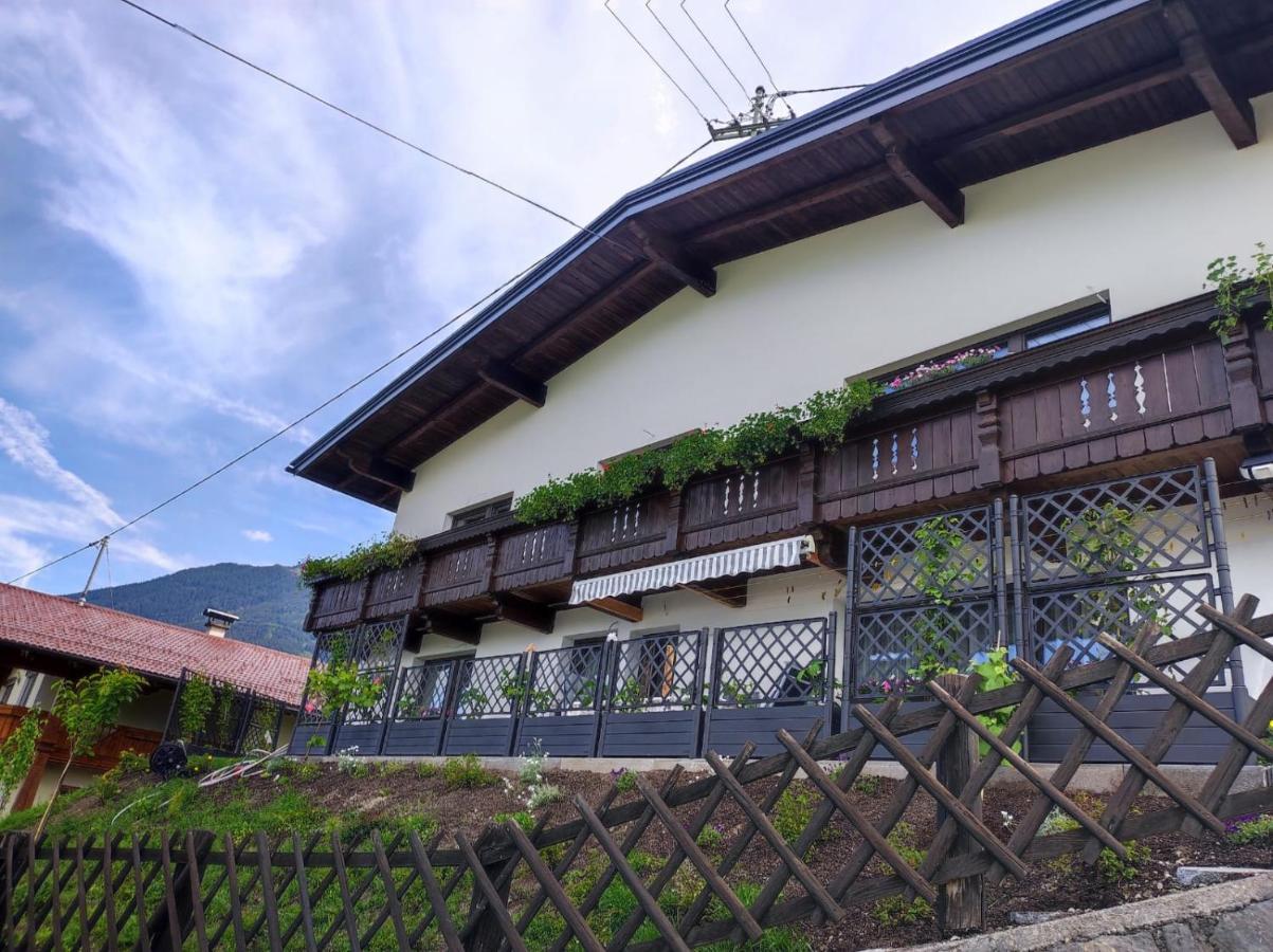 Ferienwohnung Zillertalblick Stummerberg ภายนอก รูปภาพ